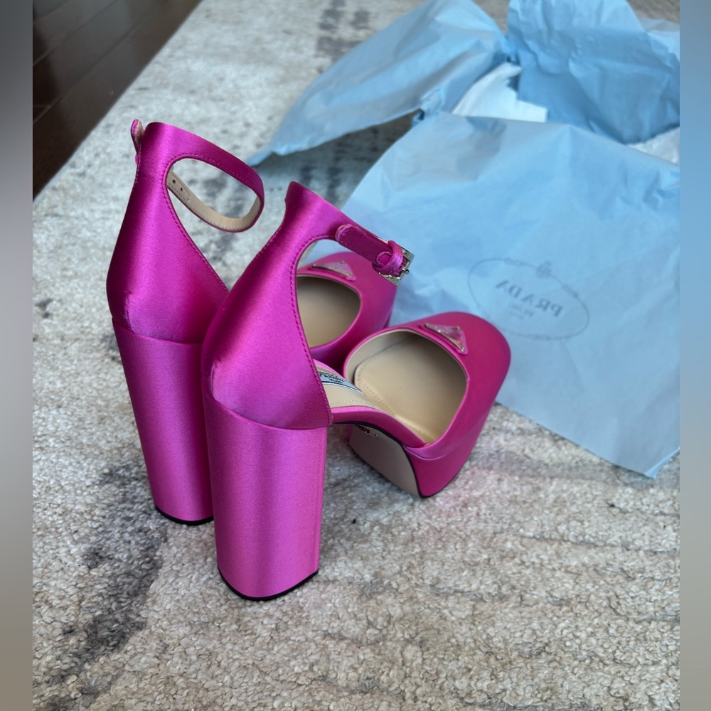 Prada Satin Pink Platform Heels new in box! - Picture 5 of 6